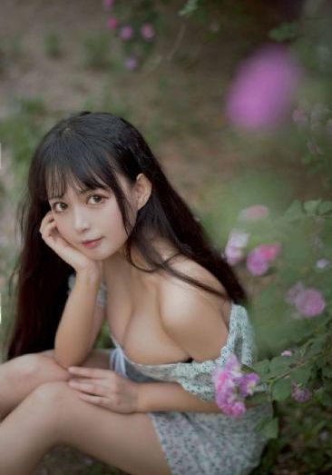 欧美网图壁纸个性_十万网红美女美酱