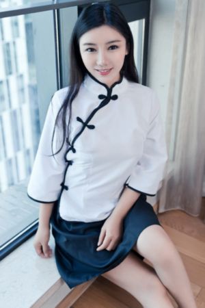 欧美明星黑色皮草街拍_BD国语BD在线观看